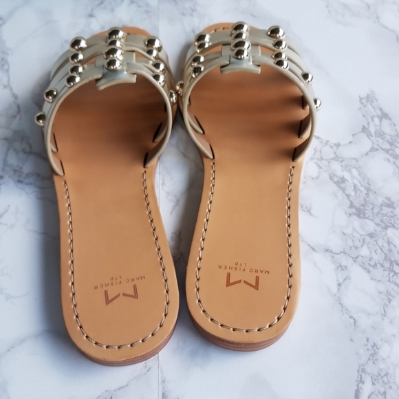 Marc Fisher Platinum Leather Pava Slide Sandal Size 8M - Picture 6 of 8